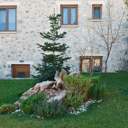 Lilea Chalet Parnassos Шале *