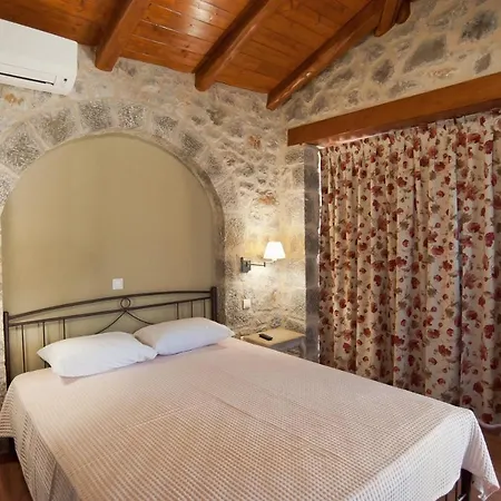 Lilea Chalet Parnassos * Λιλαία